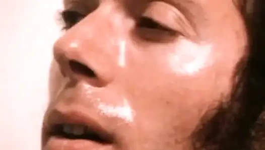 Dvd porno klasik: cairan bibir: bagian 2