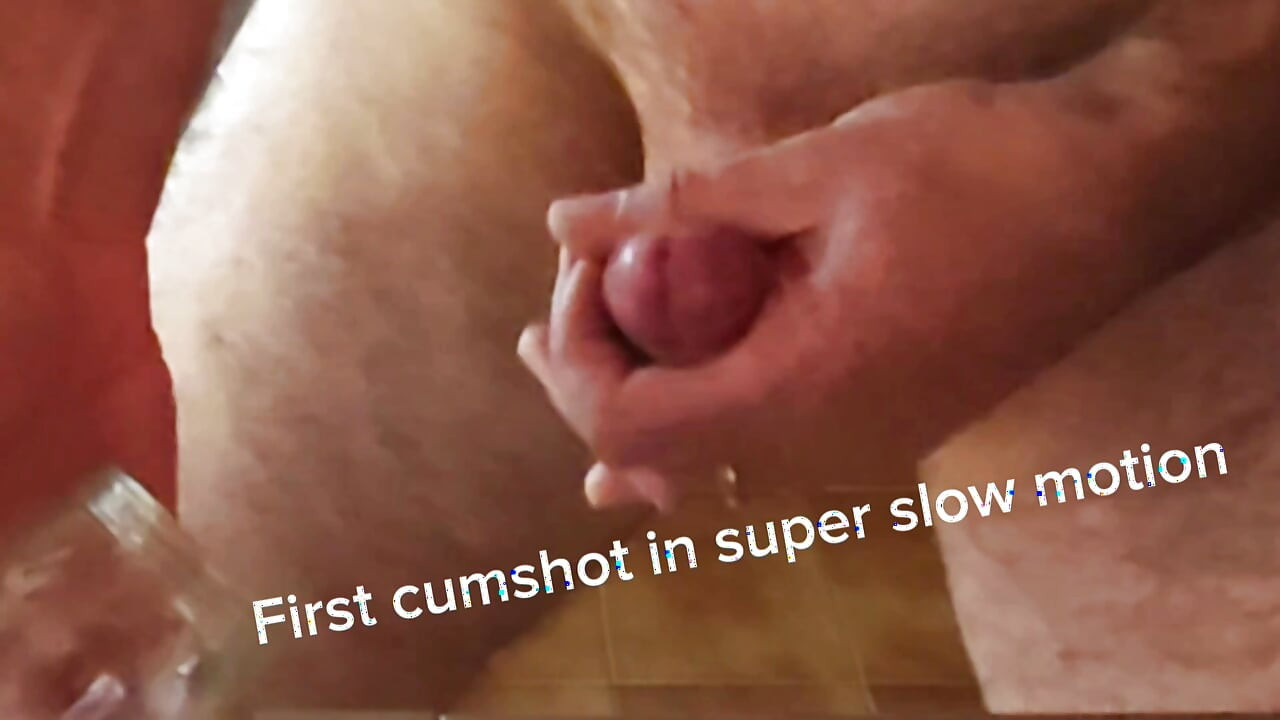 Double Cumshot for Cicci77 and Pedro to Collect Lots of Sperm for the Next Batch of 50% Meringues