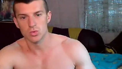 Fit guy jerks off on cam and cums