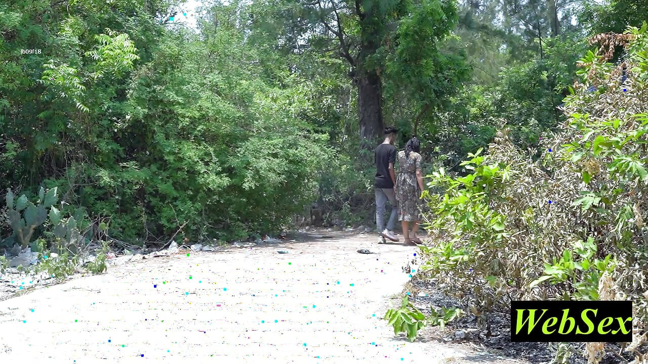 Lost in Jungle and fucked by Smart Tarzan! Indian outdoor Sex