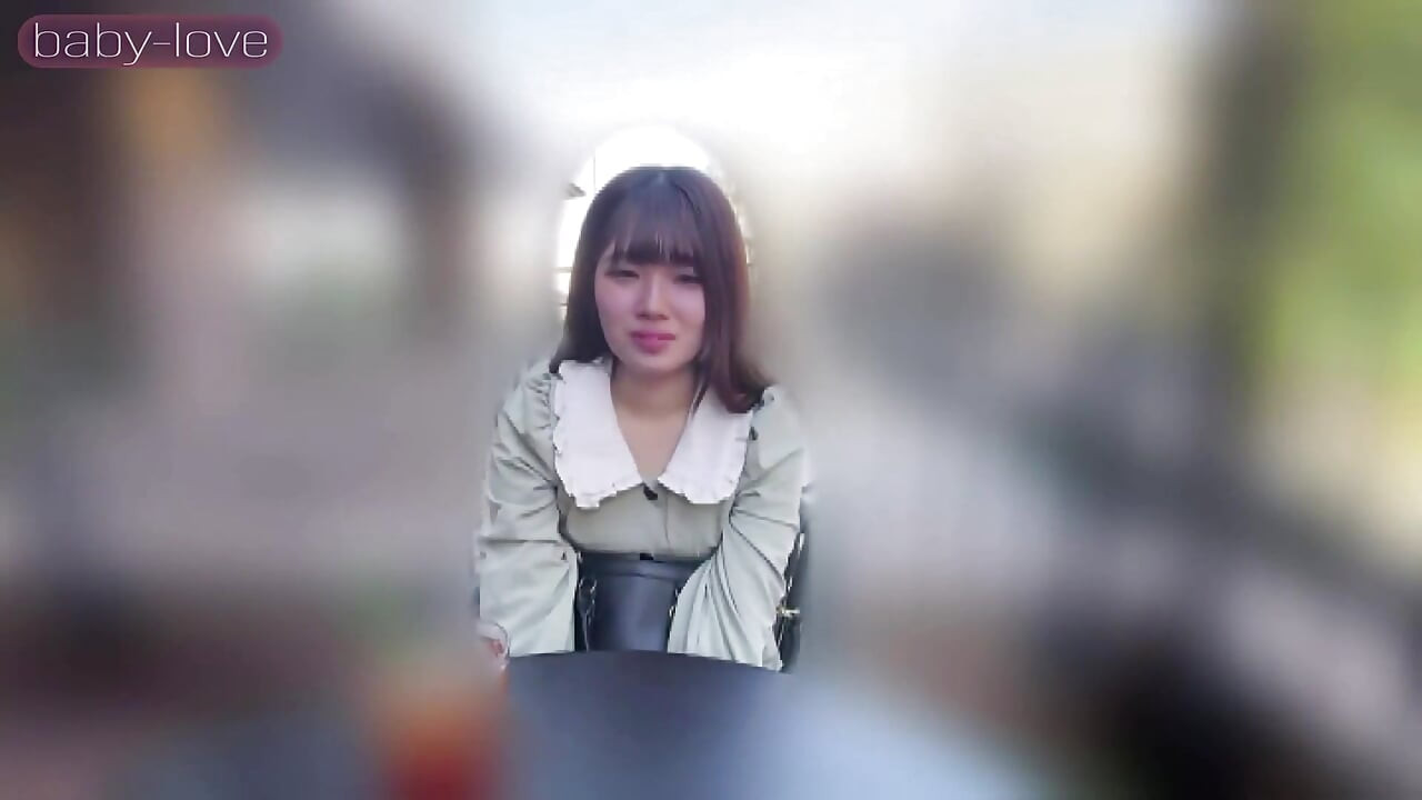 Novio quería. Tímida belleza finalmente se mete para explorar el deseo