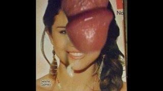 Selena Gomez recebe um bigflip facial