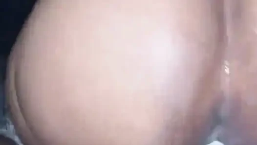 Schwarzer creampie, feuchte muschi von bbc-schlampe geritten