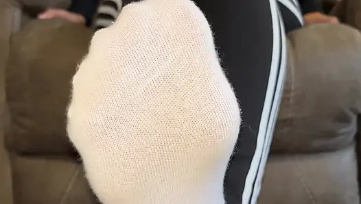 Silent Sock Tease - Ivys Feet - Footivities