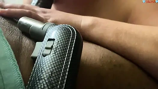 Yarak gırtlağına kadar alıyor