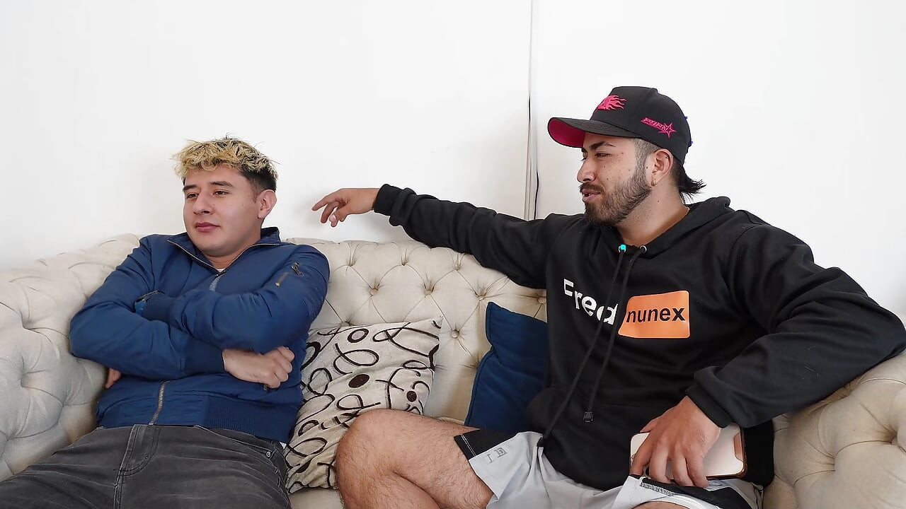 I drown my spite in my coach's friend's huge tits and fill her pussy with milk