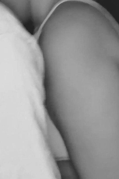 I Found My Black Lover at the Bar and I Sucked Him in Public - Chayenhy & Pele Vip