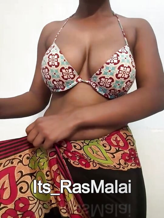 A sexy girl Trying to become bride Saree nude show , handjob and blowjob with big dildo