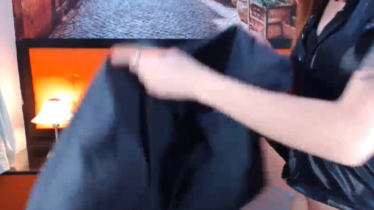 Cute Shemale Jerking Her Cock