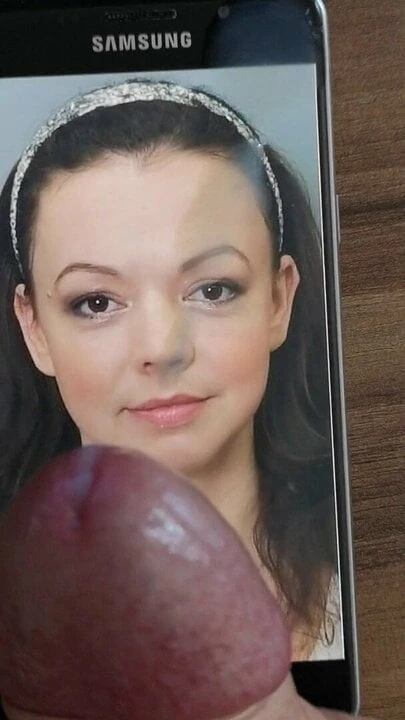 Cumtribute hot Michaela