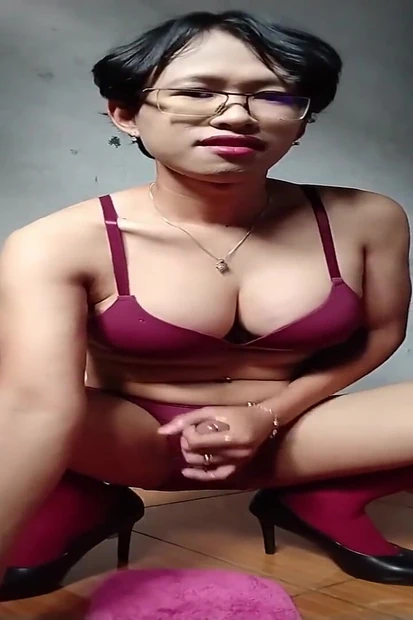 Sexy Hot Body Trans Transgender Slut Jerk Cock & Solo Cum