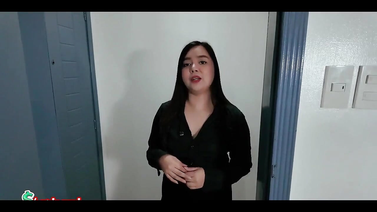 Nestašna hotelska konobarica pruža dodatnu uslugu usamljenom gostu