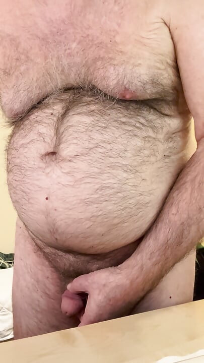Furry Coach Karl Live Cam Stroking for Fans 8894