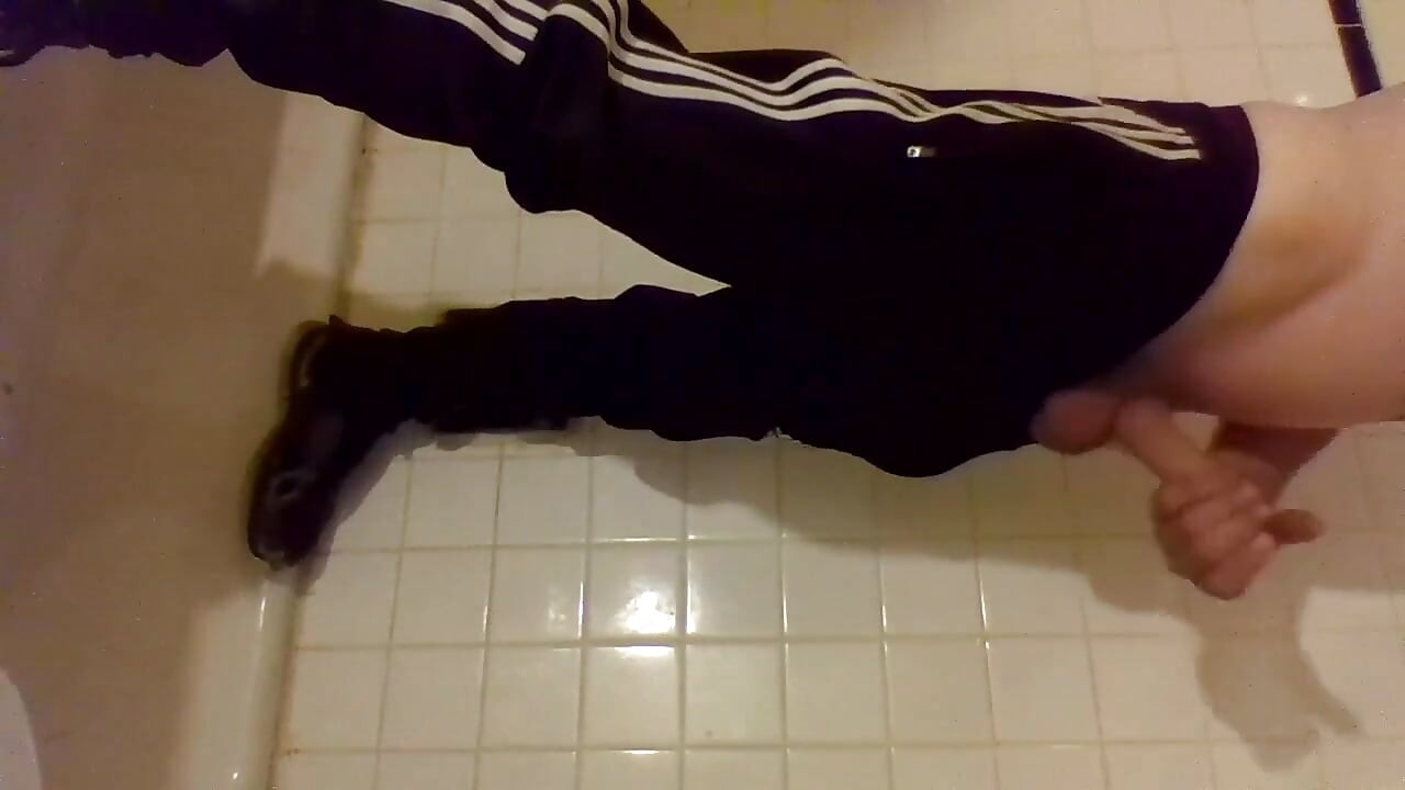 Urinating Fetish Fanclub Video of the Month (ffvotm); Bonus Video September 2022