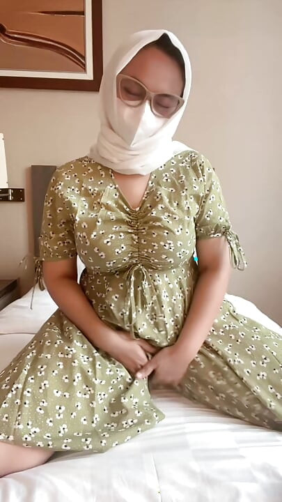 My green daisies girl masturbating with a dildo on the bed
