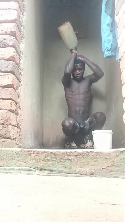 stedbror morgen erektion | Klip 1