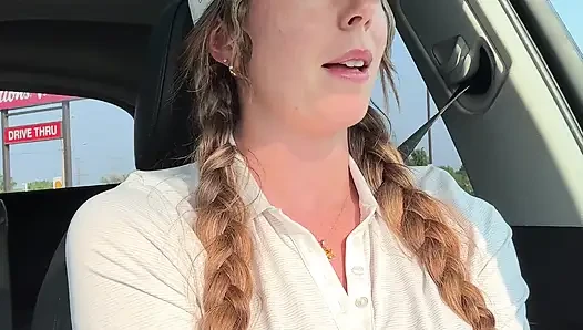 Auf dem weg zum golf, aber ich brauche zuerst einen Kaffee und orgasmus