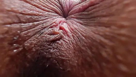 Kamu nggak pernah liat lubang pantat cewek cantik ini, klausulnya nggak pernah ada