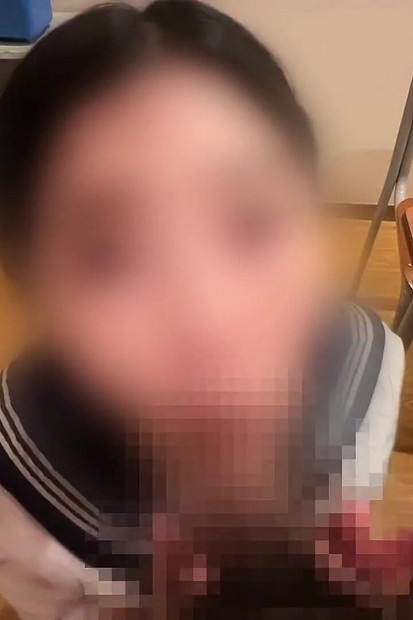 My First Sex Should Be with a Teacher