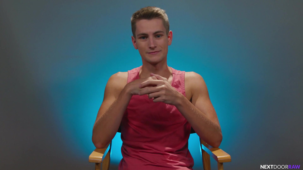 华丽的twnk性感翻转乱搞现实生活中的tatted BF大屁股