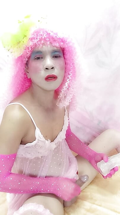 Oanh Le transgender wearing sexy clothes selfie cups tinh