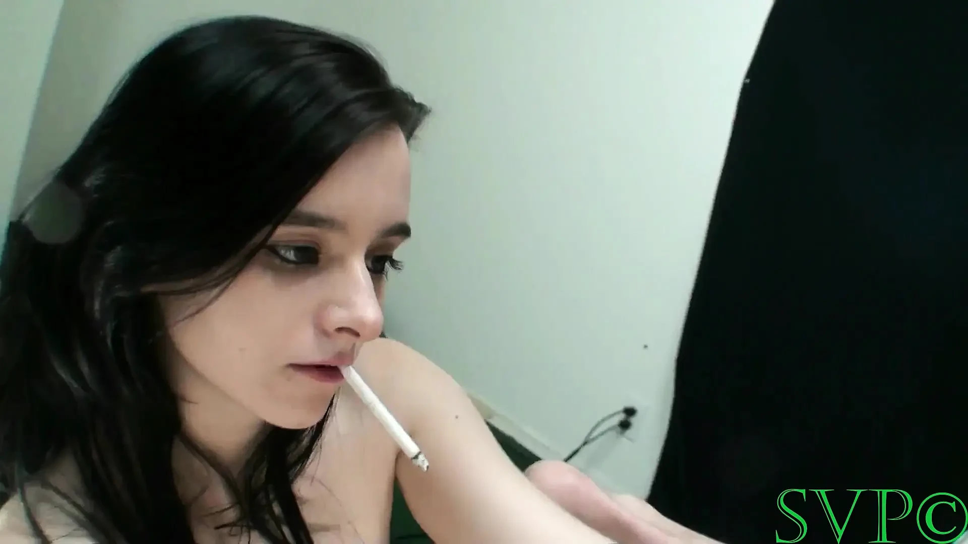 继妹喜欢给她的继兄弟挤奶