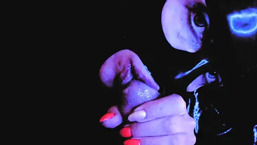 Lastik büyük götlü orta yaşlı seksi kadın tanrıça Eva Latex büyük yarak emiyor amcık döl gonzo