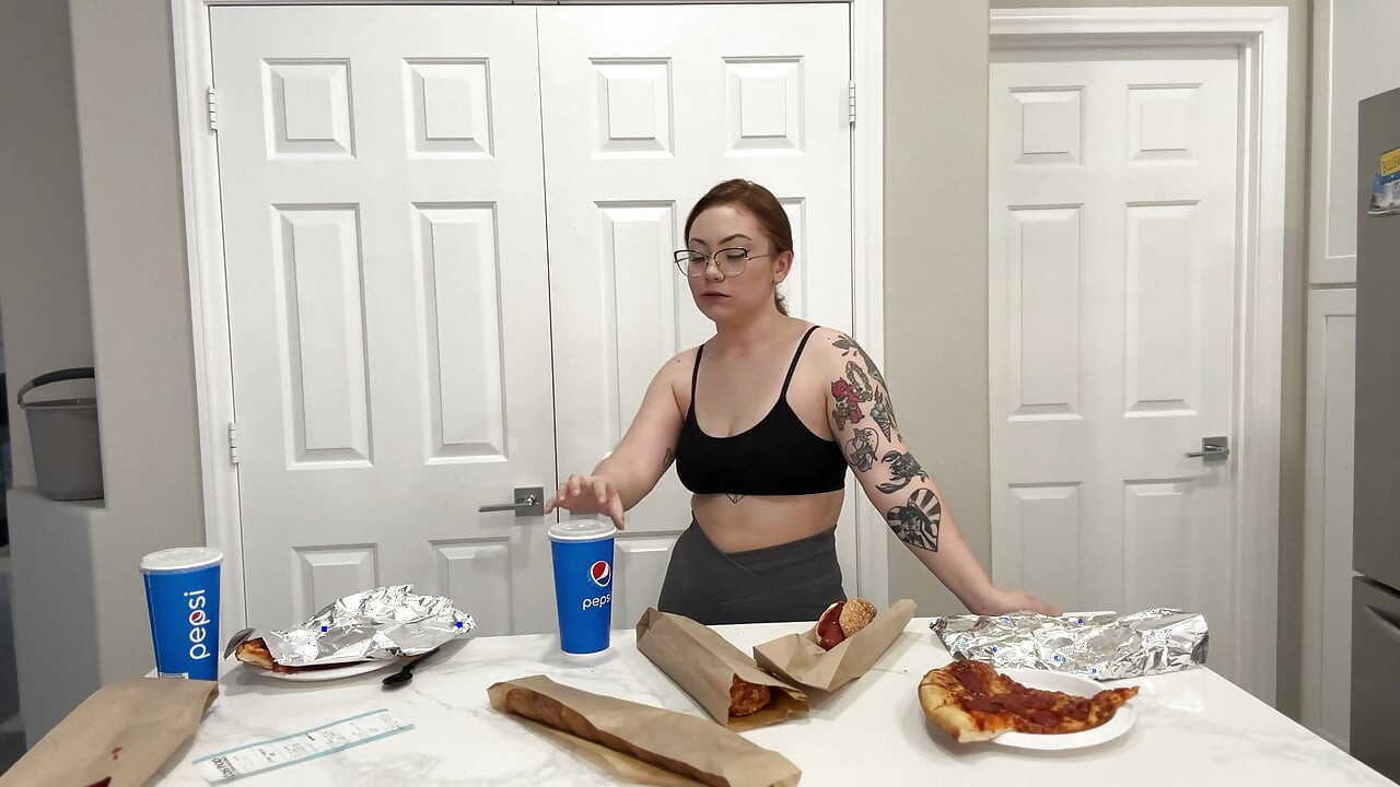 Eating Costco Food Court Food