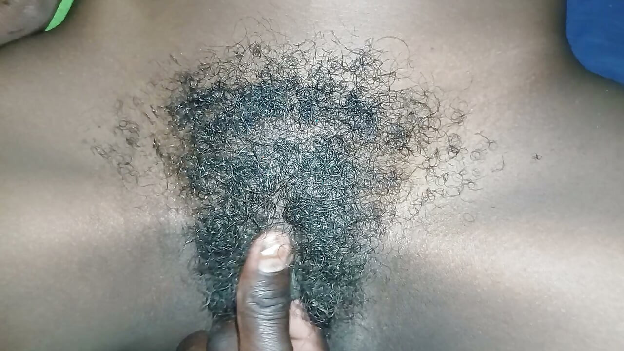 18+ girl spreading her thighs to get fuck by bbc