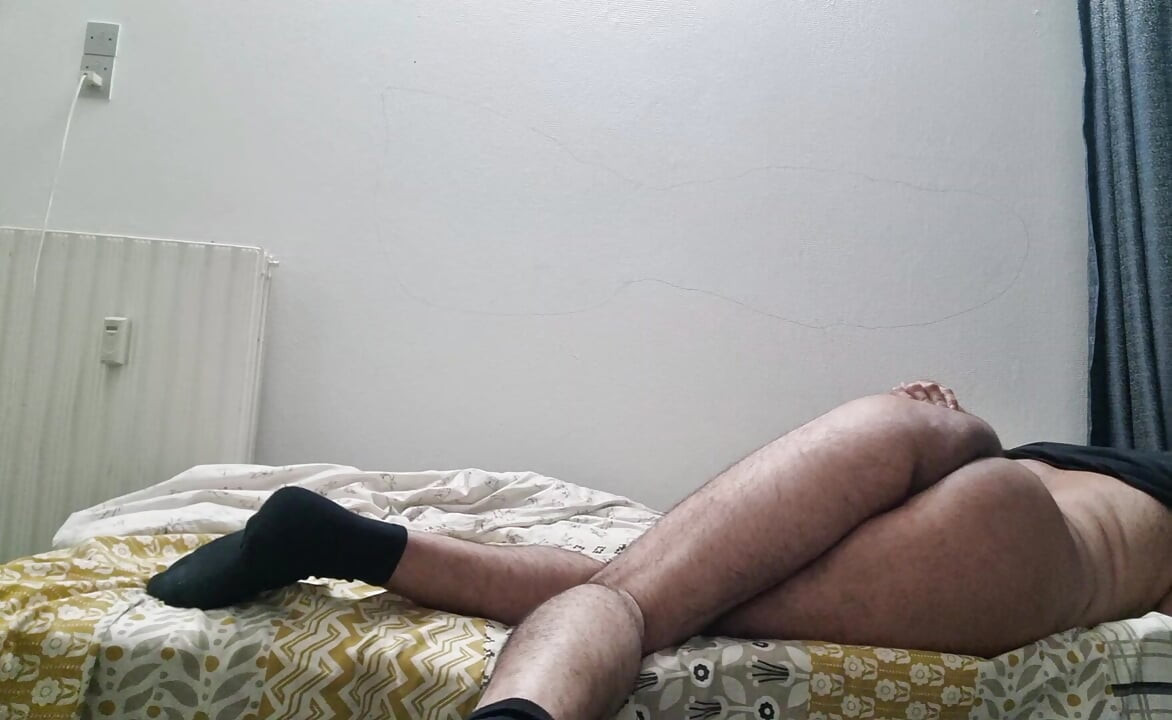 Who wants to join me from behind u just have to eat my tasty cake before you will get my ass