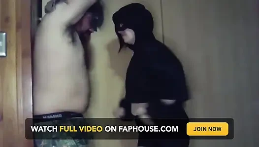 Mois Slave Belly Punch