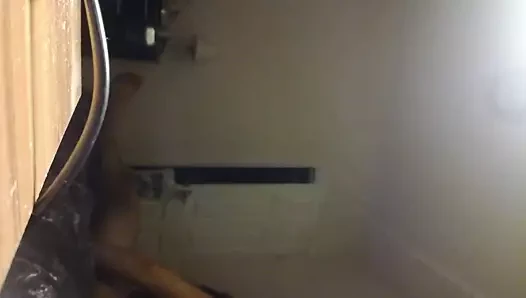 Iza 69