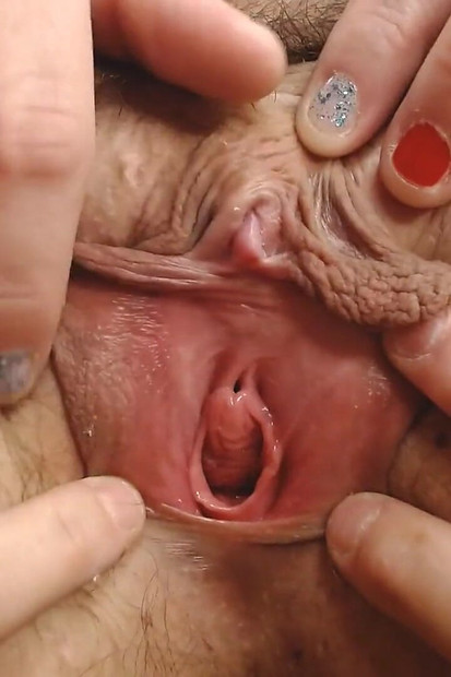 POV Anna Finger Fucking Abbys Thick Meaty Pussy Until Orgasm