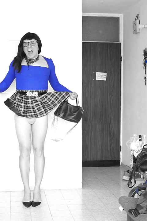 Blue Boy Crossdressser