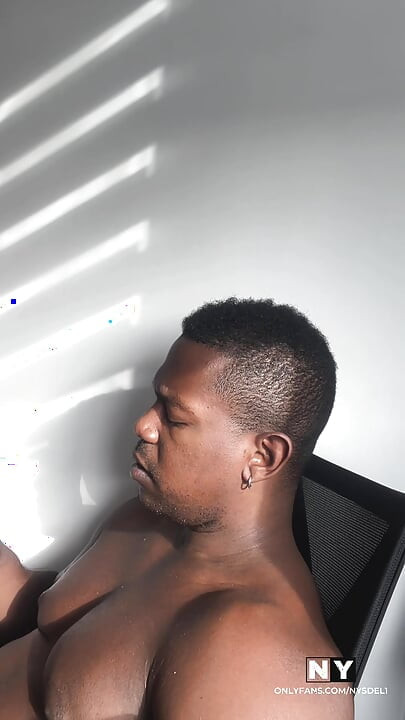 Look how I do it that I enjoy a good careless blowjob with deep throat -amateur couple- Nysde