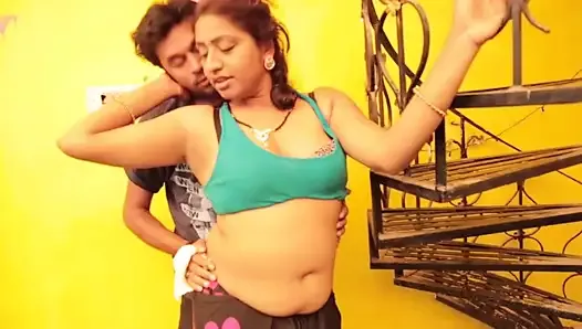 Desi Tamil girl Soni Priya has hot threesome sex