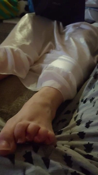 Foot teasing
