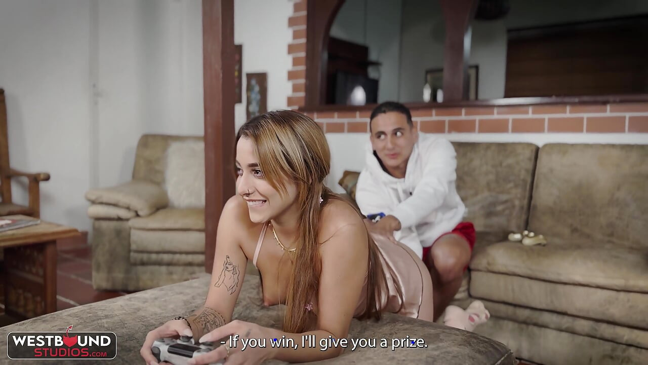 Vicky Wyne flirtuje a šuká svého nevlastního bratra