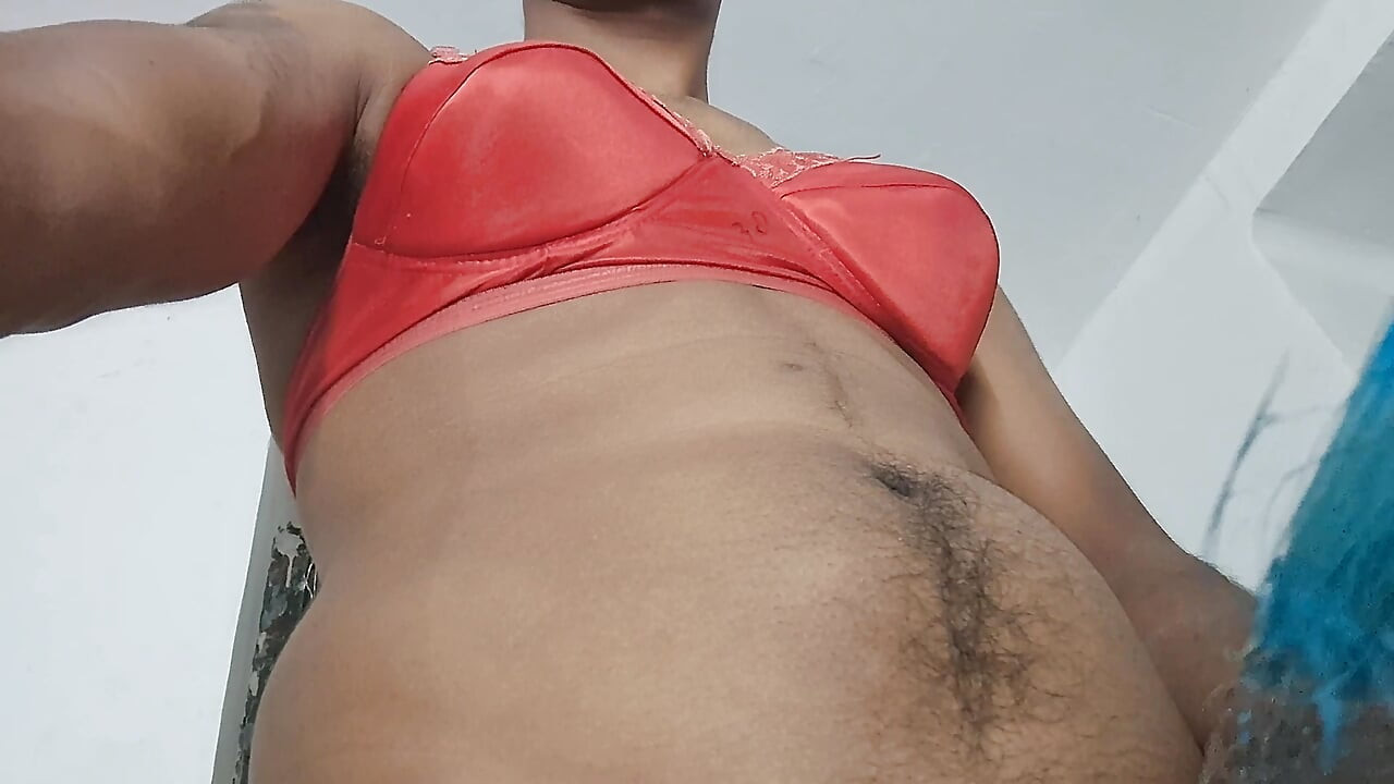 how does a girl masturbate