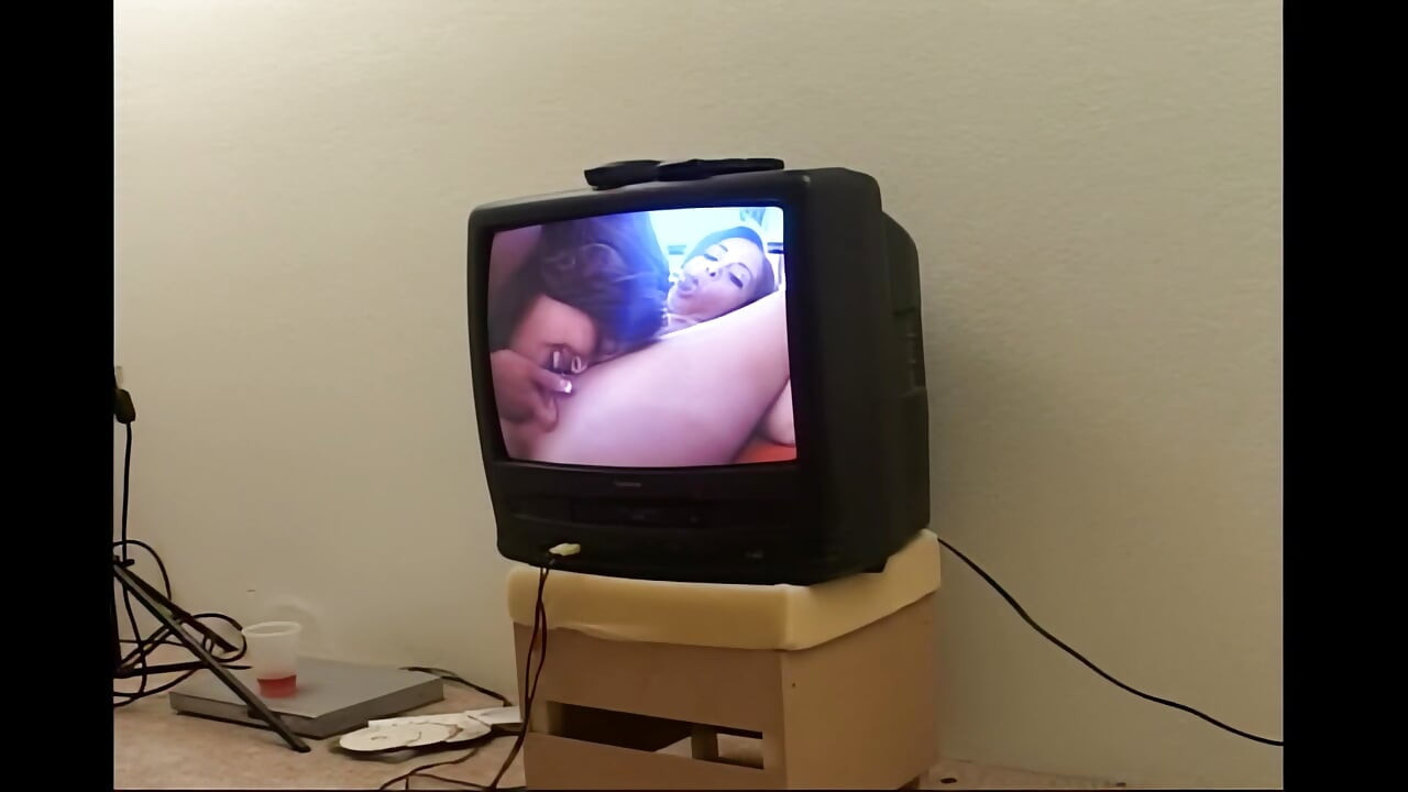 Я хочу лизнути твою товсту чорну кицьку