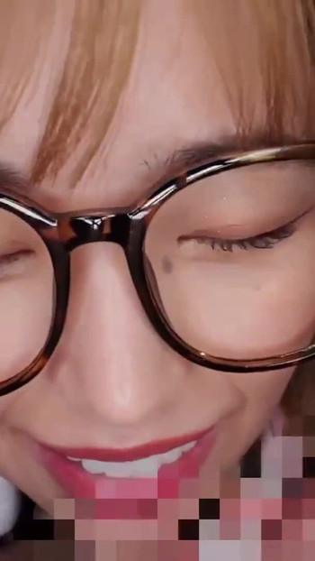 18+ المجلد الخامس عشر | مقطع 1