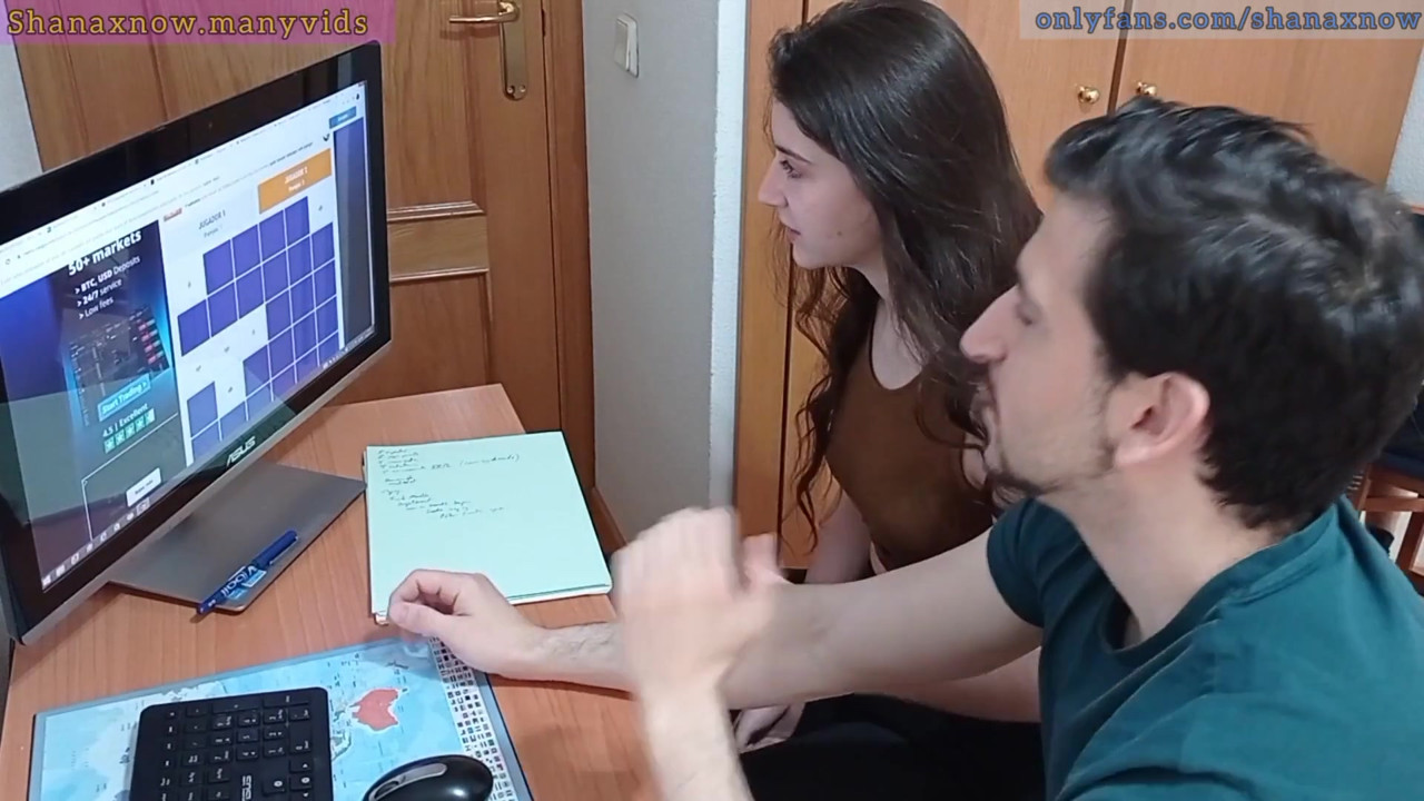 ティーン学生が脅迫、ハメ撮りフェラ、口内射精、ごっくん。