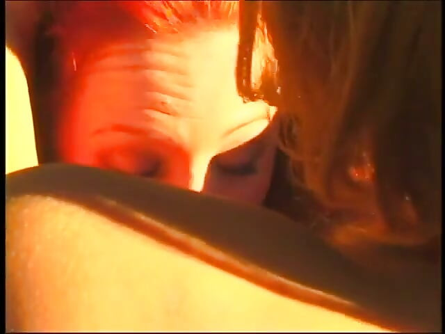 Nice Boobs Honey Duo Outside Sucking Cunt and Dildo Fucking