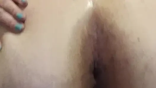 BBW rides a black flapping dildo