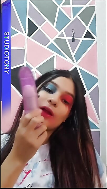 Gerçek bir fotoğraf çekiminin ardından latin model