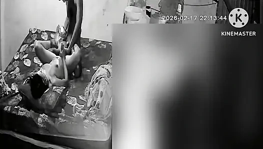 Musim 107. Istri desi selingkuh suami. Suami mergokin istrinya lagi asik ngentot memeknya habis-habisan sama pacarnya