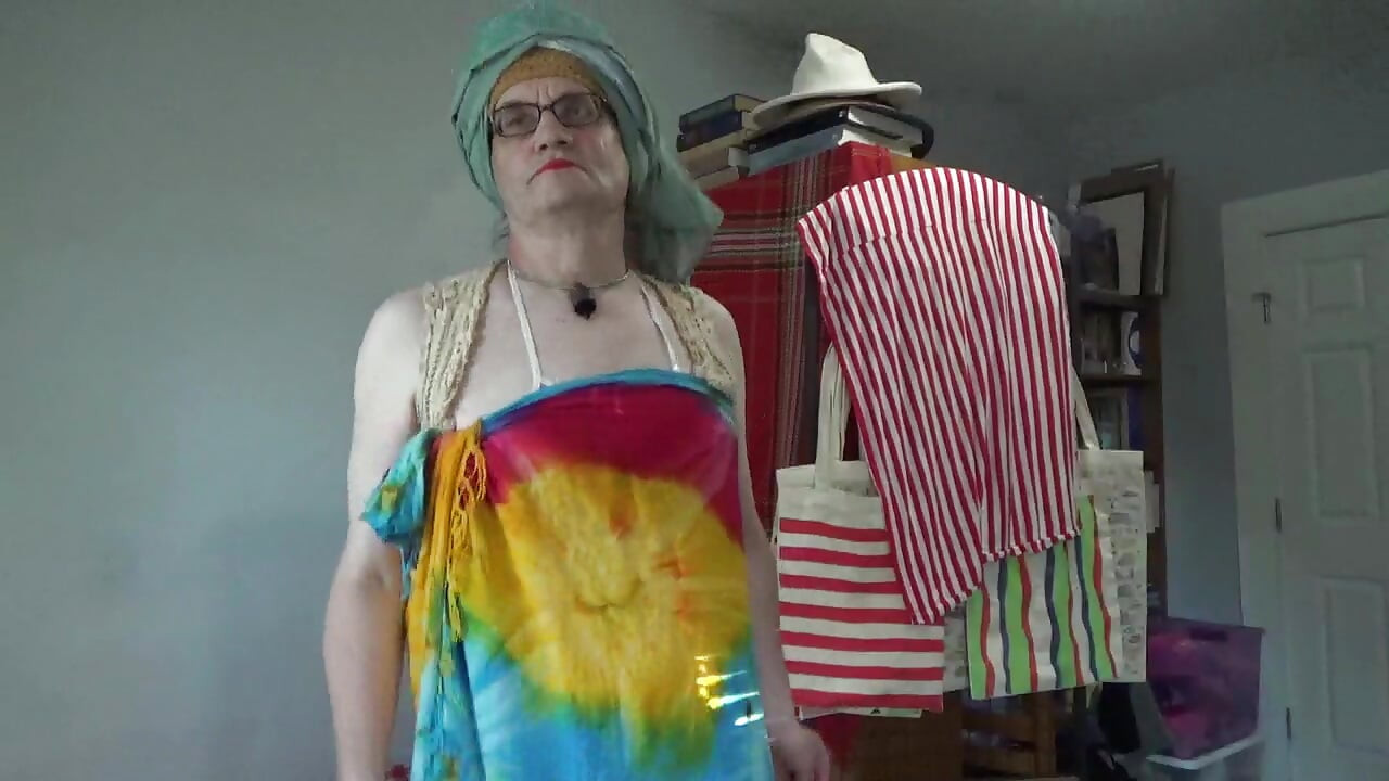 Dona de casa dança. Serge Ave-Lusin. 2026jh