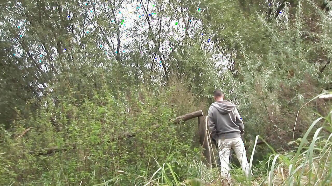 Thick ass milf fucking in the open