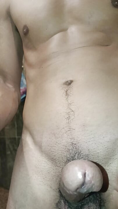 Mi masturbo