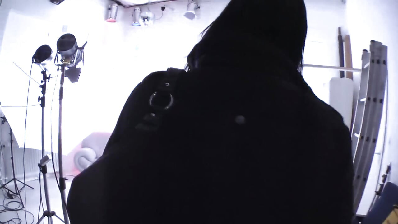 Si jalang panas dan miang berambut gelap melancap